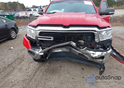 2021 Ram 1500 Big Horn 4X4 5'7 Box z USA, uszkodzony, nr VIN 1C6SRFFTXMN538529